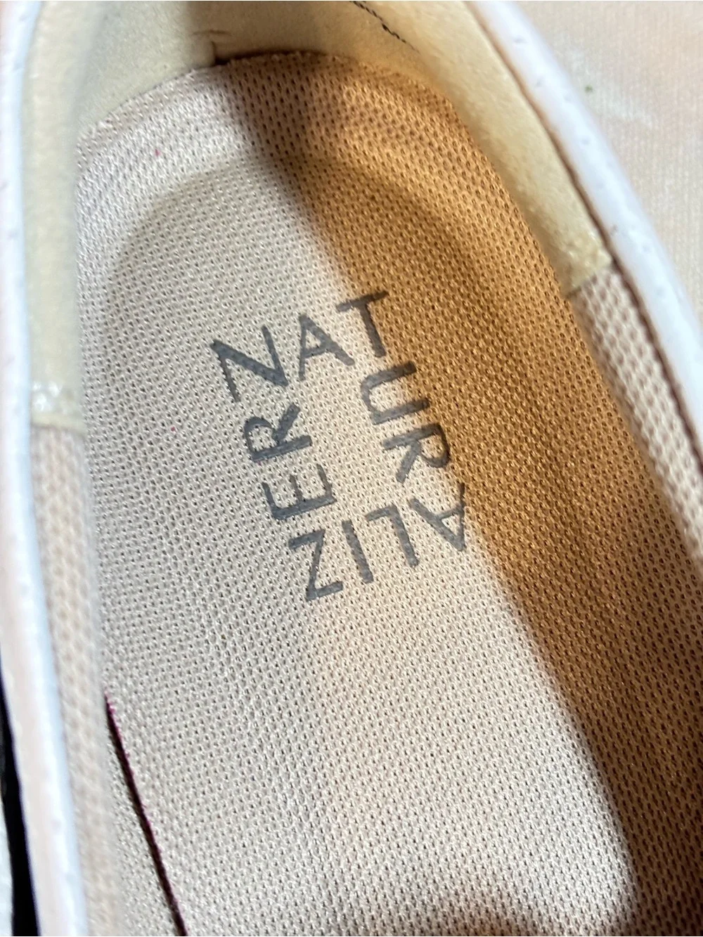 Naturalizer Marianne slip on sneaker, white leather, size 10
